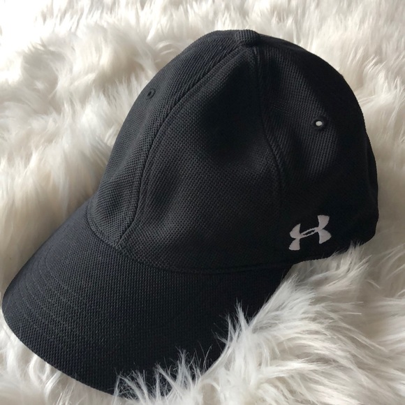 Under Armour Accessories - Women’s under armour hat